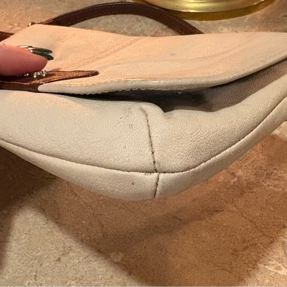 COACH Purse Wrist Clutch Snap Wallet Blue Lined Cream & Brown Leather - Picture 9 of 12